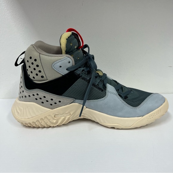 Nike Jordan Delta Mid Hasta Sneakers 10 - Picture 8 of 11